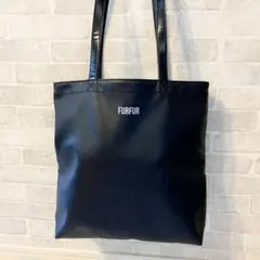 La Tour Eiffel ☆本革 トートバッグ A4可 黒 シボ革 デカロゴ - メルカリ