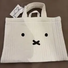 新品　ミッフィー　キルティング トートバッグ バッグ レッスンバックのサムネイル