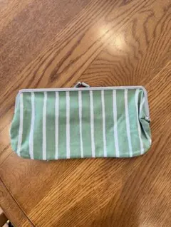 マリメッコ　がま口ポーチ