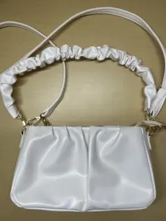 バッグ 白 ホワイト レディース