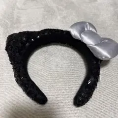 スパンコール黒カチューシャ シルバーリボン