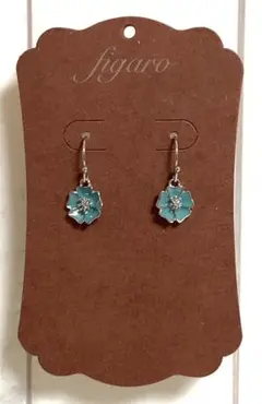 ロサピアス＊イヤリング Blue