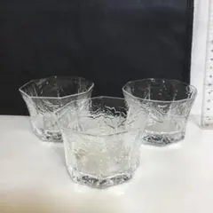 Item thumbnail for item 2cfa0c41-01fe-4232-a1e0-0c108104d945