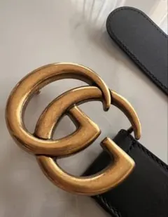 GUCCI ブラックレザーベルト ゴールドバックル ダブルGベルト