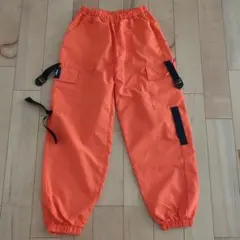 サイズ150　オレンジ　カジュアルパンツ　キッズ　ダンス