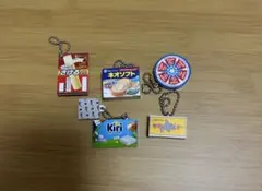 ガチャガチャ　ミニチュアチャーム　まとめ売り