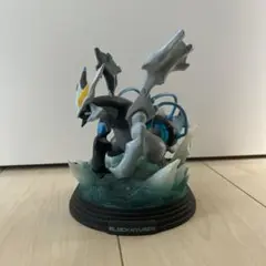 ポケモン スイング ブラックキュレム ボールチェーン フィギュア マスコット ポケモン スイング ブラックキュレム ボールチェーン フィギュア