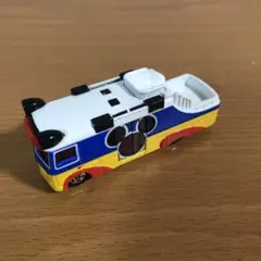 トミカ　ミッキーマウスバス ミニカー