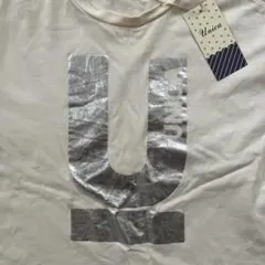 n*n様 unica シルバーUロゴ Tシャツ オフ白 150cm 140cmのサムネイル