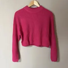 H&M ピンク クロップドニットセーター 長袖　ショート丈　可愛い