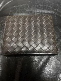 Bottega Venetaダークブラウン レザー 二つ折り財布