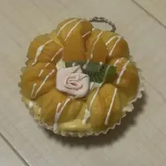 スクイーズ　フルーツ　スイーツ　カップケーキ