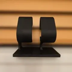 【黒】プラスチック製時計スタンド 2個