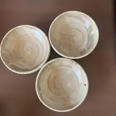 白い渦巻き模様の陶器皿3個セット | Mercari