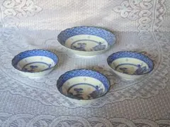 【中古】花柄 中鉢1個 小鉢3個 4個セット