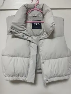 極美品ZARA ダウンベスト ハイネックM