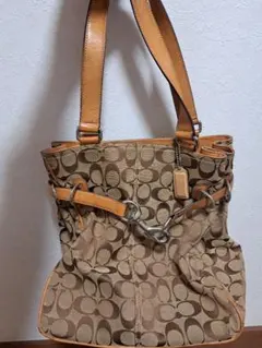 COACH/コーチ/トートバッグ/シグネチャーキャンバス/カーキ/6352