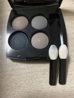 シャネル CHANEL アイシャドウ 324 ブラーリーブルー