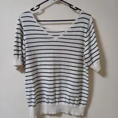 【ニット】 ストライプ Vネック 半袖ニット