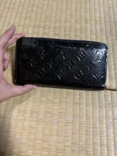 リカラー品】LOUIS VUITTON ヴェルニ ジッピーウォレット 長財布