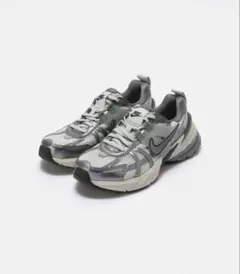 ぽんたす様専用　NIKE V2K RUN ナイキ　25.0
