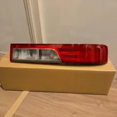 2026年最新】エブリィ テールランプ da17wの人気アイテム - メルカリ