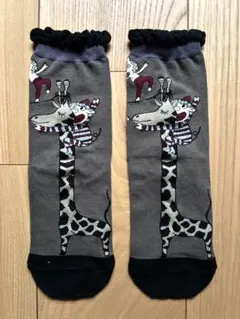 【未使用品】アルベロベロ　ソックス ブタさん　キリン　黒　グレー
