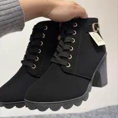 【新品未使用】ブラック ショートブーツ　23.5