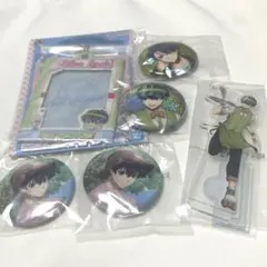 潔世一　一番くじ　アクリルスタンド、缶バッジ、パスケース