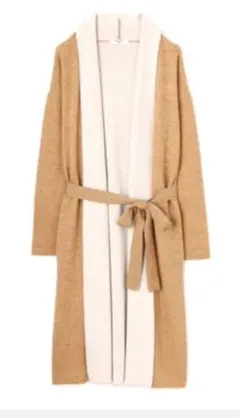 お値下げしました！ナチュラルビューティーベーシック⭐︎M ロングカーディガン