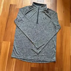 UNDER ARMOUR ジップ付長袖トップス　ランニングウェア　M 霜降グレー
