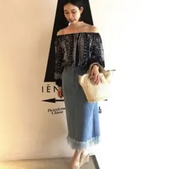 刺繍　デニムスカート　フリンジ