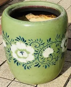 【メルカリ市期間価格】陶器製 水鉢 睡蓮鉢 花柄 鉢カバー メルカリ市期間価格】陶器製 水鉢 睡蓮鉢 花柄 鉢カバー - メルカリ