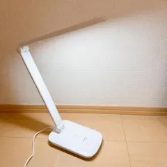 アイリスオーヤマ デスクライト LDL-QFD-W Qi充電付 ホワイト