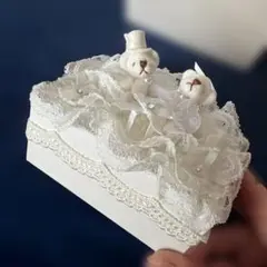 リングピロー　白いレースとクマ