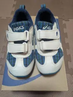 スニーカー familiar×asics 青系 16.0 cm　箱付き