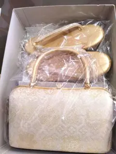 Item thumbnail for item 2ddd1555-f4f8-44df-93bb-6f03f1904b5c