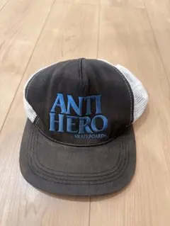 ANTI HERO メッシュキャップ ブラック/ホワイトのサムネイル