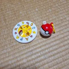 中古品ハッピーセットおまけおもちゃ５点、(おまけシール８点)２０２２