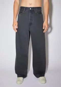 Acne Studios 1989 28×32 美品 acne studios 1989 ash black 28×32 深水光太 - メルカリ