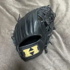 【極美品】野球グローブ　軟式内野手用グローブ　ハイゴールド(ブラック)のサムネイル