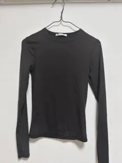 ZARA ブラック 長袖Tシャツ EU S