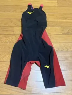サイズSS】MIZUNO レディース 競泳水着 JSSロゴ ブラック×レッド