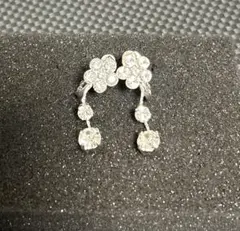 イヤリング　花