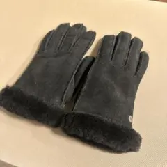 【新品未使用品】UGG 手袋 w bow shorty glove 新品未使用品】UGG 手袋 w bow shorty glove - メルカリ