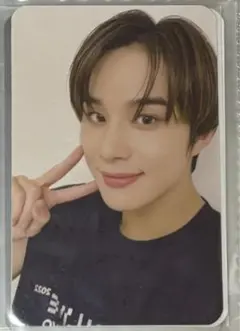 Item thumbnail for item dfcffb7c-e884-4a9d-8983-84d86155dc62