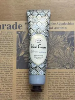 Item thumbnail for item 30a52763-ec58-43b3-8e74-3c5ccc98e705