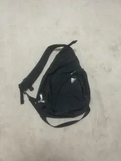 adidas ワンショルダーバッグ　テック y2k 00s 90s