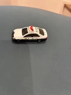 Item thumbnail for item 0a136bd1-fa18-4b9f-a8d8-3e7a053a2964