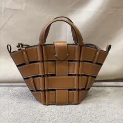 【新品未使用】ZARA ブラウン 編み込み トートバッグ